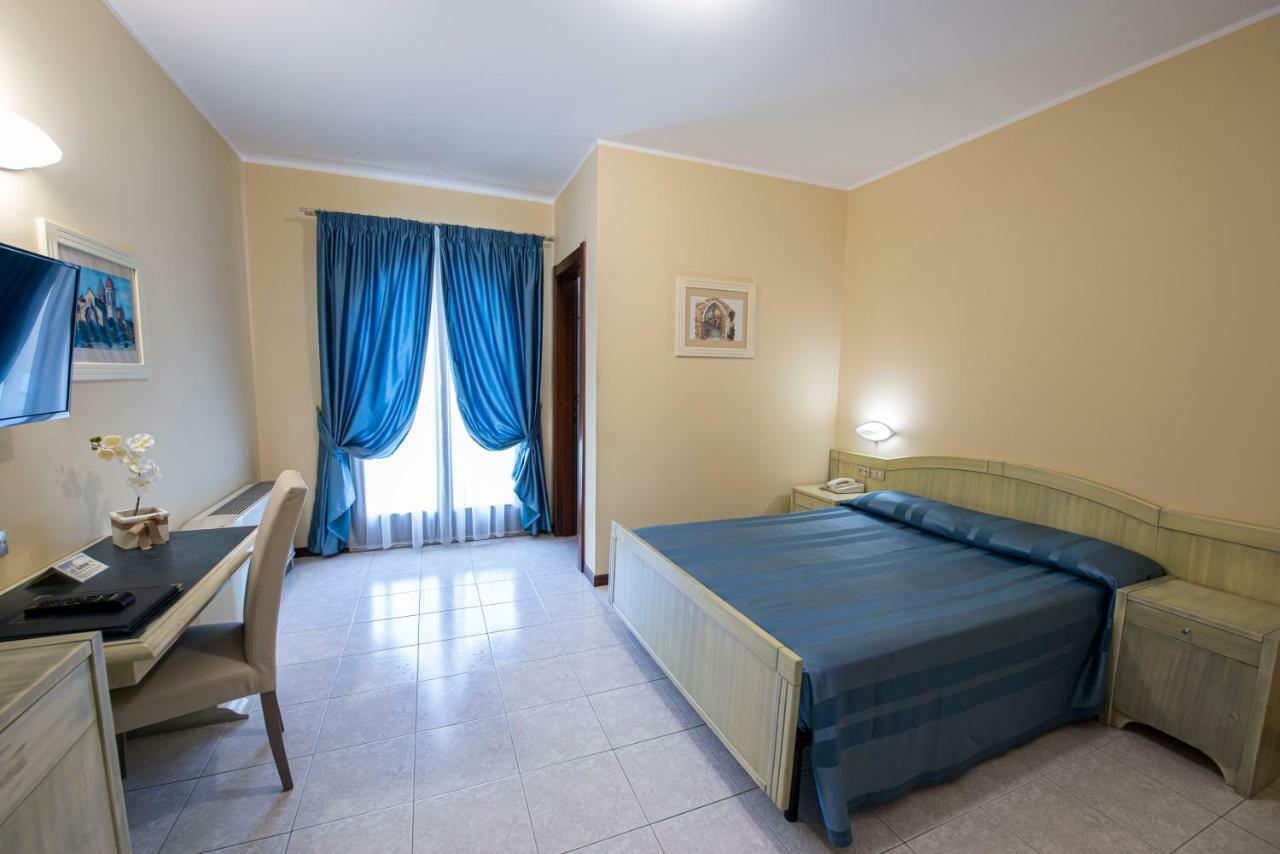 Hotel Cristoforo Colombo Osimo Exterior foto